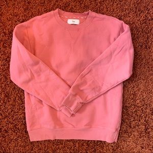 pink aritzia crew neck barely worn!